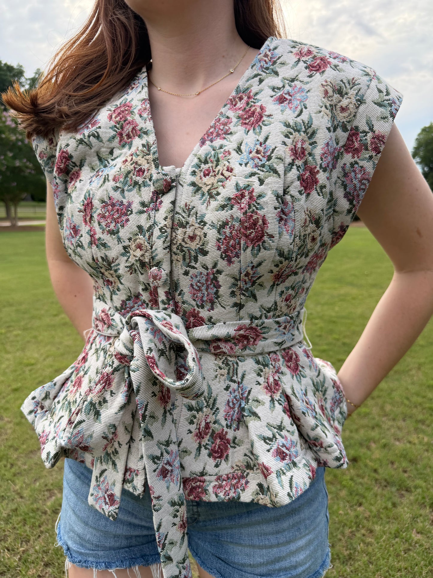 Scarlett Tapestry Floral Print Peplum Top